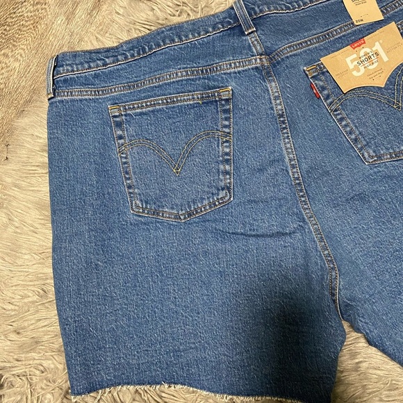 LEVI’S shorts high rise - Picture 7 of 10